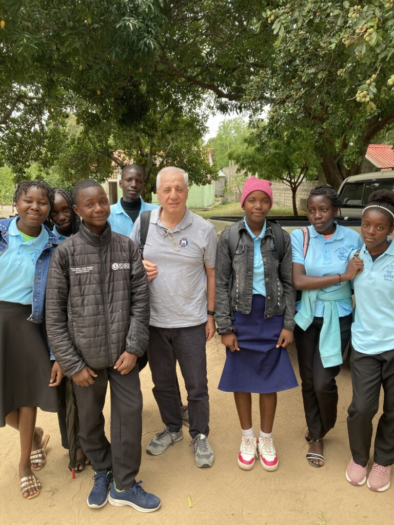 582779645_10236410221268867_3644310599644891428_n